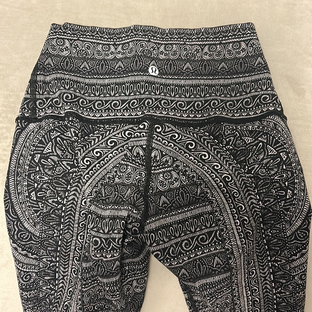lululemon athletica Black & White Paisley High-Rise Leggings